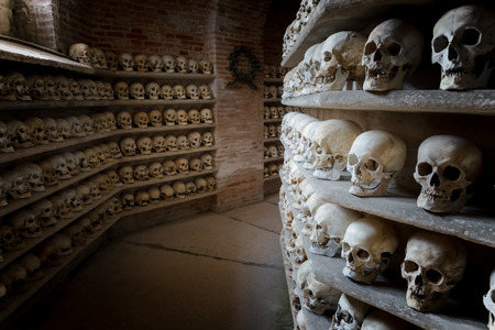 human skulls inside a Christian catacombのeditorial素材
