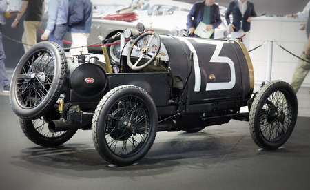 VERONA, ITALY - MAY 9: The municipality of Verona organizes a free gathering of sports and antique cars in Verona on Saturday, May 9, 2015.Are exposed the most beautiful cars in the world.のeditorial素材