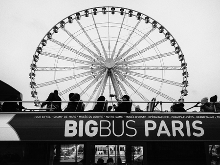 Paris, France - January 6, 2018: Ferris wheel installed in the Place de la Concorde, Paris.のeditorial素材