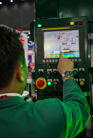 Technician input data programing for CNC machine