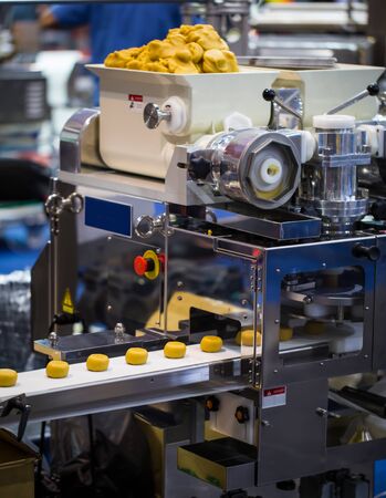 Dough divider and rounder dough ball machineの写真素材