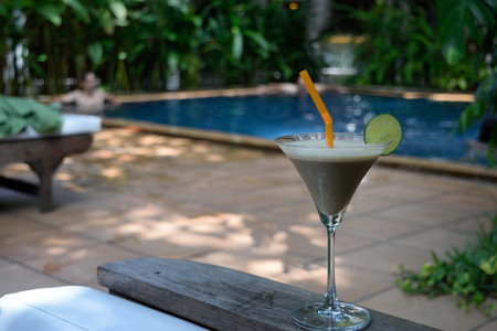 Cocktail By The Poolの写真素材