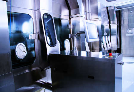 Drug making machine, Pharmaceutical drug manufacturing process.