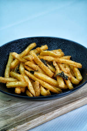 Salted Egg French Fries, with the right size with a crunchy taste