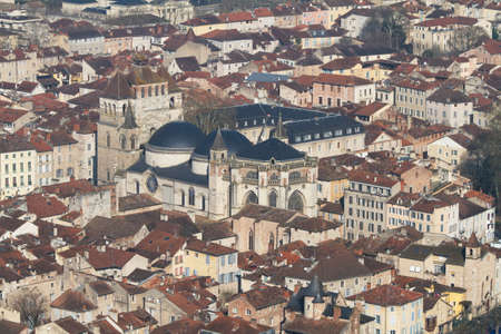 Cahors, Lot / France; Mar. 22, 2016. View of the city. Cahors was the capital of the ancient province of Quercy and a pilgrimage stage of the Camino de Santiago, in the so-called Via Podiensis.のeditorial素材