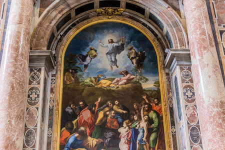 VATICAN CITY, VATICAN  JUNE 15, 2015 : interiors and architectural details of Basilica of saint Peter, june 15, 2015, in Vatican city, Vaticanのeditorial素材