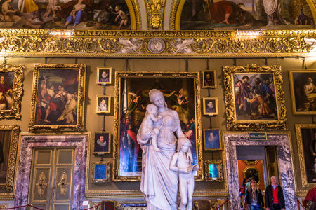 FLORENCE, ITALY, OCTOBER 28, 2015 : interiors and architectural details of Palazzo Pitti, october 28, 2015 in Florence, Italyのeditorial素材
