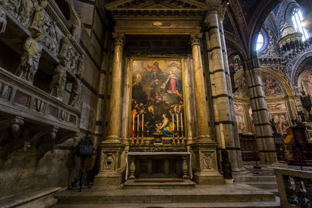 SIENA, ITALY, JUNE 11, 2016 : interiors and architectural details of the duomo, Siena cathedral, june 11, 2016 in Siena, Italyのeditorial素材