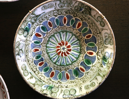 Turkish Iznik ceramic pottery dish, from Anatolia, Ottoman empire, 16th and 17th centuryの写真素材