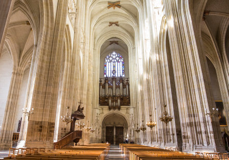 NANTES, FRANCE, OCTOBER 29, 2016 : architectural details of saint paul saint peter cathedral, october 29, 2016, in Nantes, Franceのeditorial素材