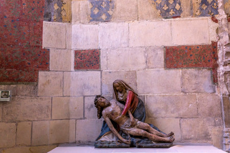 NEVERS, FRANCE, SEPTEMBER 20, 2016 : interiors and details of saint-cyr-sainte-julitte cathedral, september 20, 2016, in Nevers, Franceのeditorial素材