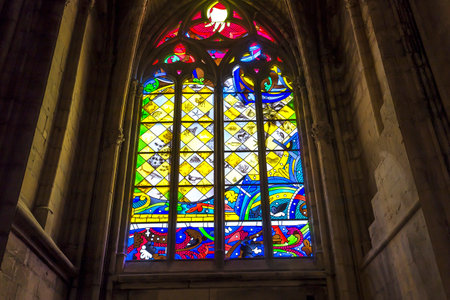 NEVERS, FRANCE, SEPTEMBER 20, 2016 : interiors and details of saint-cyr-sainte-julitte cathedral, september 20, 2016, in Nevers, Franceのeditorial素材