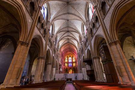 NEVERS, FRANCE, SEPTEMBER 20, 2016 : interiors and details of saint-cyr-sainte-julitte cathedral, september 20, 2016, in Nevers, Franceのeditorial素材