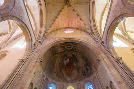 NEVERS, FRANCE, SEPTEMBER 20, 2016 : interiors and details of saint-cyr-sainte-julitte cathedral, september 20, 2016, in Nevers, Franceのeditorial素材