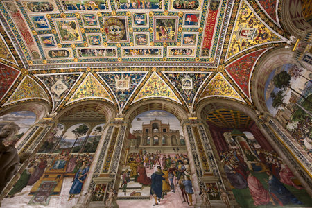 SIENA, ITALY, june 11, 2016 : interiors and details of the Piccolomini library at the duomo cathedral, on june 11, 2016,  Siena, Tuscany, italyのeditorial素材