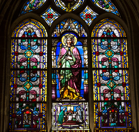PARIS, FRANCE, APRIL 13,  2017 : interiors and details of Saint-Germain L'Auxerrois church, april 13, 2017, in  Paris, Franceのeditorial素材