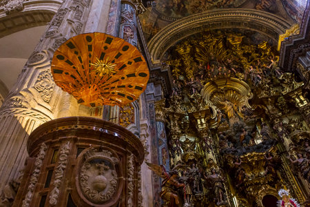 SEVILLE, ANDALUSIA, SPAIN, MAY, 21, 2017 : interiors  of  El Salvador church, may 21, 2017, in Seville, andalusia, spainのeditorial素材