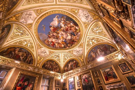 FLORENCE, ITALY, OCTOBER 28, 2015 : interiors and architectural details of Palazzo Pitti, october 28, 2015 in Florence, Italyのeditorial素材