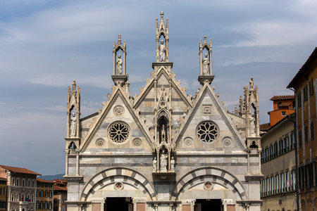 PISA, ITALY, JUNE 08, 2016 : architectural details of Santa Maria della spina cathedral, june 08, 2016 in Pisa, Italyのeditorial素材