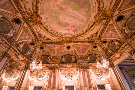 PARIS, FRANCE, MARCH 31, 2017 : ballroom architectural details of the Orsay museum, march 31, 2017, in Paris, Franceのeditorial素材