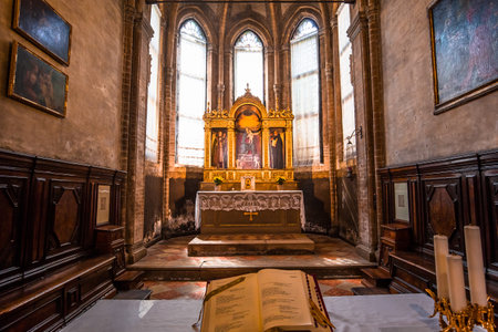 VENICE, ITALY, APRIL 22, 2018 : interiors and details of basilica Santa Maria gloriosa dei Frari, april 22, 2018,  in Venice, italyのeditorial素材