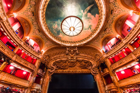 PARIS, FRANCE, SEPTEMBER 15, 2018 : interiors, frescoes and architectural details of the Opera comique, september 15, 2018 in Paris, France.のeditorial素材