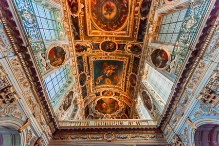 FONTAINEBLEAU  FRANCE  APRIL 16 ,  The Chapel of the Trinity, in the castle of Fontainebleau, France  APRIL 16, 2013 in Fontainebleau, Franceのeditorial素材