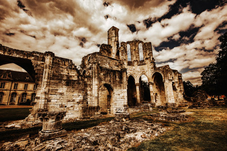 CHAALIS, FRANCE, JULY 24, 2016 : exteriors ruins of Chaalis abbey, july 24, 2016 in Chaalis, Franceのeditorial素材