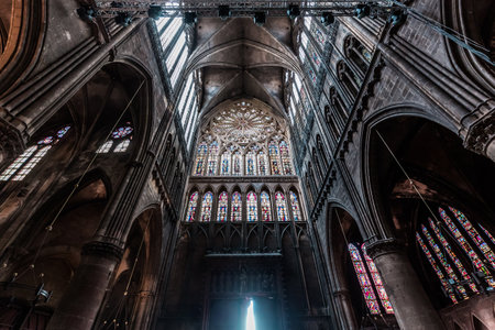 METZ, FRANCE, SEPTEMBER 01,  2018 : interiors and details of the cathedral, september 01, 2018, in  Metz, Franceのeditorial素材