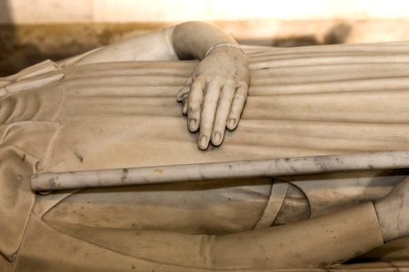 SAINT-DENIS, FRANCE  FEBRUARY 12, 2015 : Recumbent statues in basilica of saint-denis,  necropolis of french monarchs, February, 12, 2015 in Saint-Denis, near Paris, France.のeditorial素材