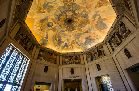 LOS ANGELES, CALIFORNIA - APRIL 12, 2015 : interiors and architectural details of the Griffith observatory, in Los Angeles, california, united statesのeditorial素材