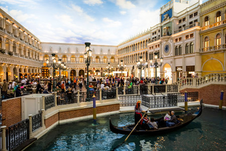LAS VEGAS, NEVADA - APRIL 06, 2015 : interiors and details of the Venetian hotel, in Las Vegas, Nevada, united statesのeditorial素材