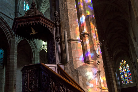 GUERANDE, FRANCE, OCTOBER 30, 2016: interiors, stained glasses and details of Saint-Aubin church, october 30, 2016, in Guerande, Brittany, Franceのeditorial素材