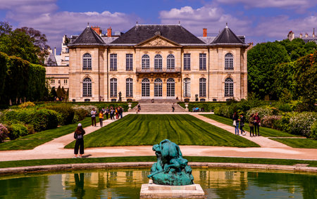 PARIS, FRANCE, APRIL 23, 2017: exteriors, sculptures and gardens of the Rodin museum, april 23, 2017, in Paris, Franceのeditorial素材