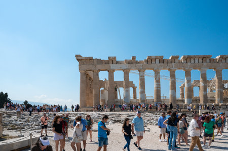 ATHENS, GREECE - MAY 14, 2022: The Acropolis of Athens is an ancient citadel perched on a rocky outcrop above the city of Athens. Sunny dayのeditorial素材