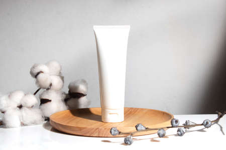 white background, cosmetic makeup bottle lotion cream product with beauty fashion skincare healthcare concept, facial foam treatmentの写真素材