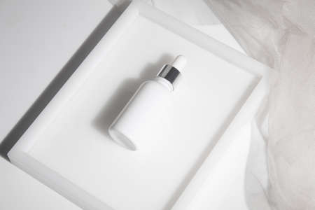 white background, cosmetic makeup bottle lotion cream product with beauty fashion skincare healthcare concept, facial foam treatmentの写真素材