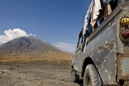 Tanzania volcano, old abandoned car, Ol Doinyo Lengai, Tanzaniaの写真素材