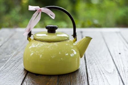 Yellow teapot の写真素材