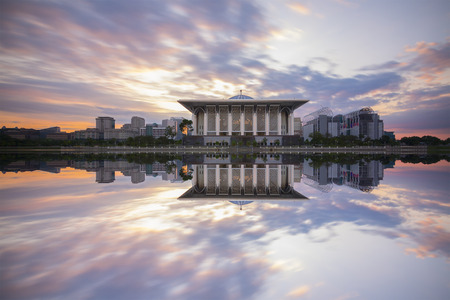 PUTRAJAYA, MALAYSIA - Tuanku Mizan Zainal Abidin Mosque. Also known as Iron Mosque, mosque in Putrajaya,のeditorial素材