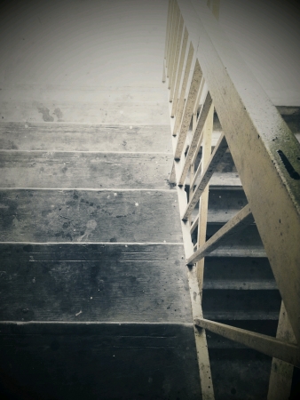 Long apartment stairs の素材