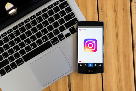CHIANG MAI, THAILAND - MAY 12, 2016: Screen shot new logo Instagram application using LG G4. Instagram is largest and most popular photograph social networking.のeditorial素材