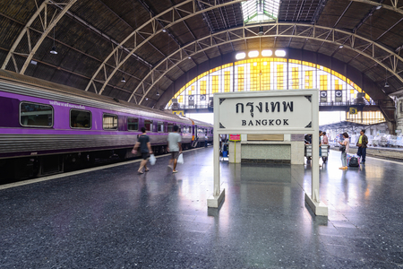 BANGKOK, THAILAND - 2015 October 23: Inside of Bangkok railway station (Hua Lamphong) with BANGKOK sign and passengers.のeditorial素材
