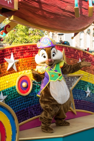 CHIP AND DALE - DEC 31: Celebrate Christmas New Year Festival on December 31, 2012 in Disneyland, Hong Kongのeditorial素材