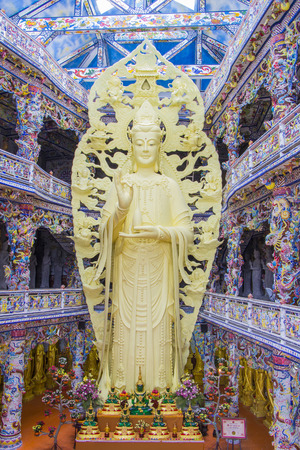 Guan Yin Chinese God Carved from large pieces in CHUA LINH PHUOC templeのeditorial素材