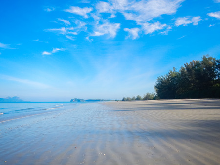 Deserted white sandy beachの写真素材
