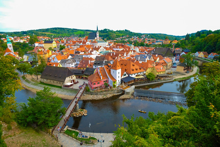 Beautiful view of houses and castle in Cesky Krumlov, Czech Republicのeditorial素材