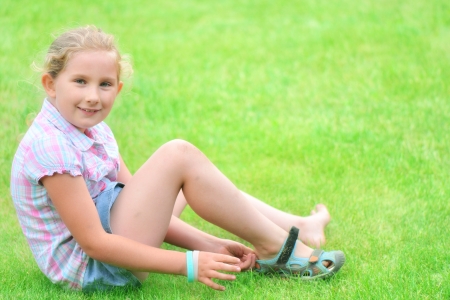 Happy litlle girl - outdoor の写真素材