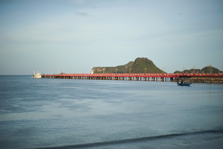 bridge name's "Sa-pan-sa-ran-wi-tee" sea bridge and peace wave prachaupkririkhan, thailandの写真素材
