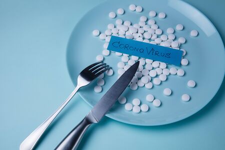 Diet only on pills and medicines. Plate with pillsの写真素材